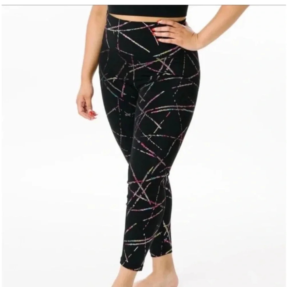 NWOT ZYIA METALLIC PATTERNED 7/8 LEGGINGS